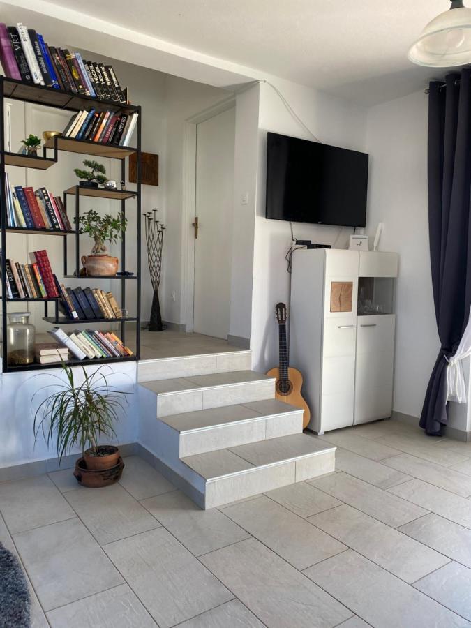 Beautiful Island House Ugljan Apartman Kültér fotó