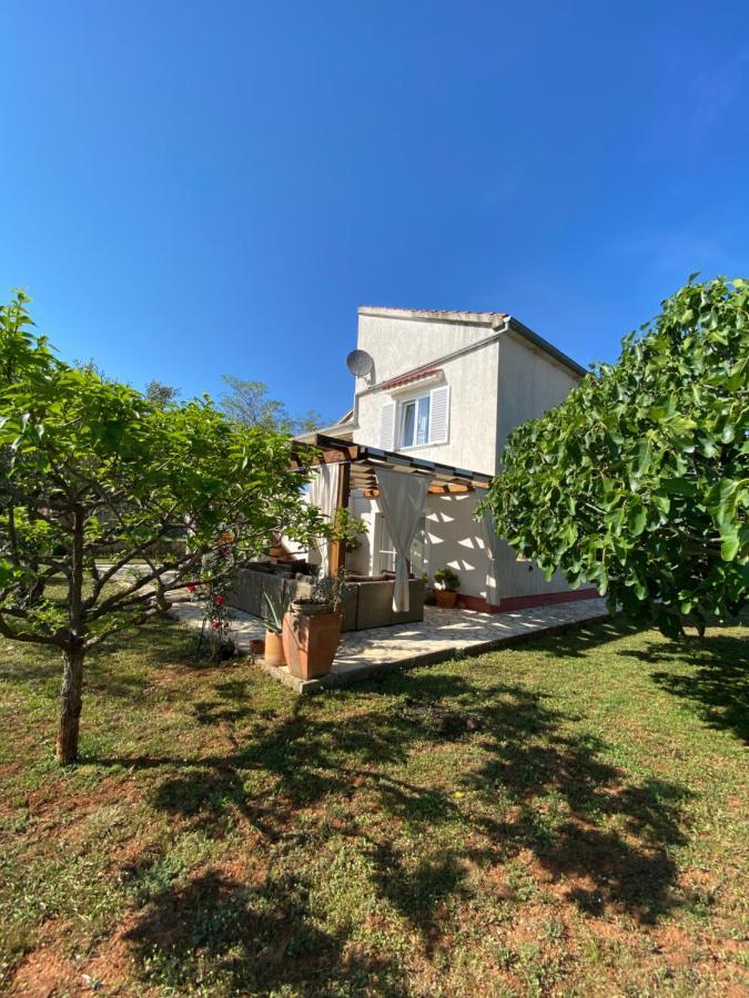 Beautiful Island House Ugljan Apartman Kültér fotó
