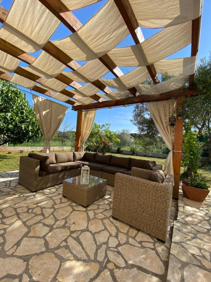 Beautiful Island House Ugljan Apartman Kültér fotó